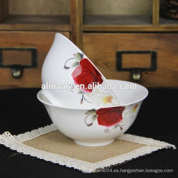 diseño de flores blancas Cuenco de cerámica